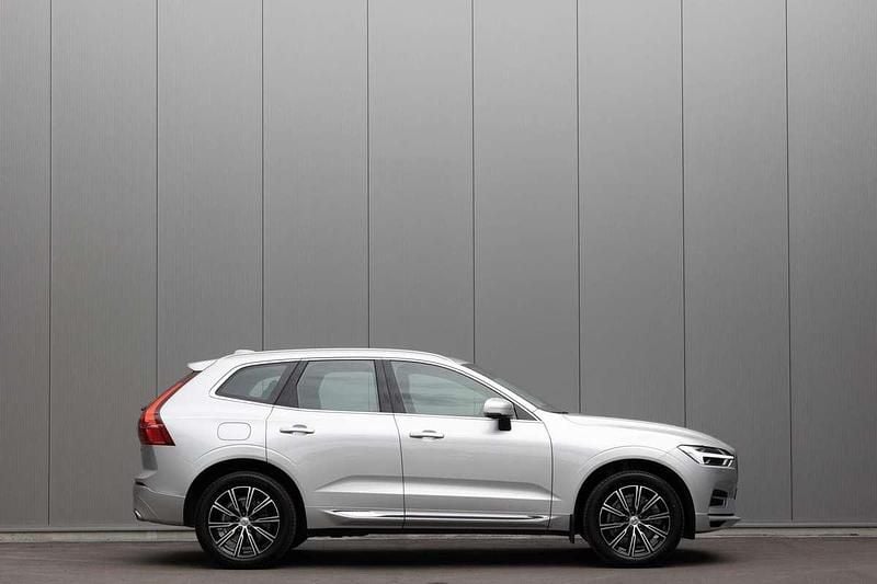 Zilver Gebruikt 2019 Volvo XC60 Inscription SUV | € 34.945 (Super prijs) - Afbeelding 1/4