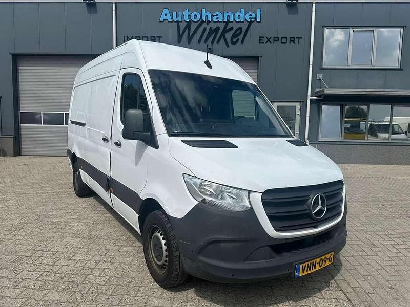 Wit Gebruikt 2022 Mercedes Sprinter Van | € 14.700 - Afbeelding 1/4