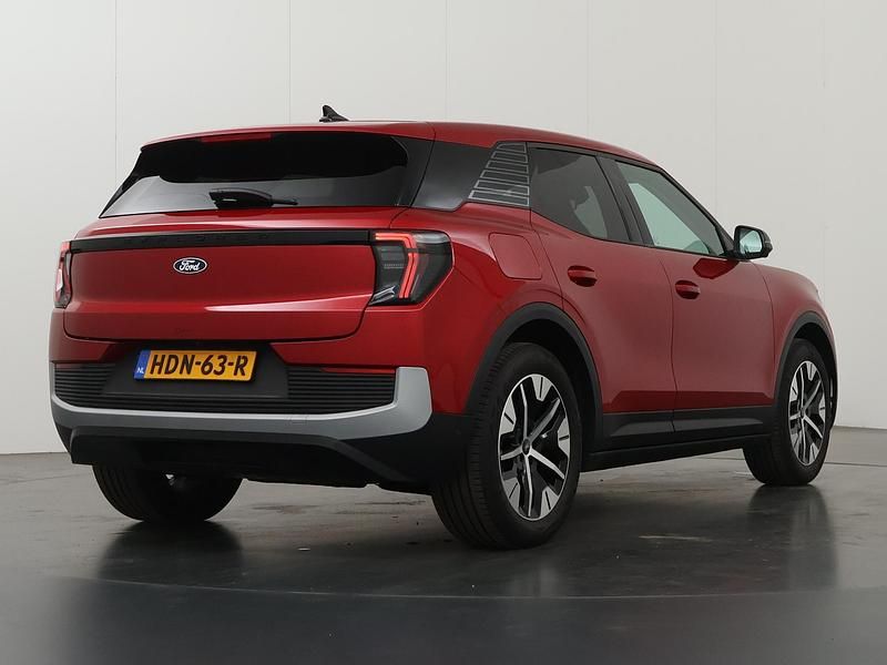 Occasion Ford Explorer Extended Range 11 kW (15 PK) 2025 Rood SUV