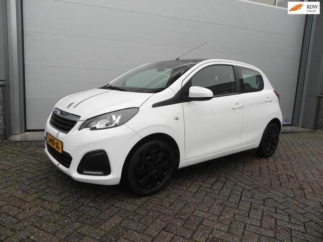 Wit Gebruikt 2015 Peugeot 108 Active Hatchback | € 5.750 (Eerlijke prijs) - Afbeelding 1/4