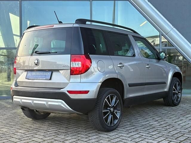 Occasion Skoda Yeti Outdoor Ambition 105 PK (77 kW) 2014 Grijs (metallic) SUV