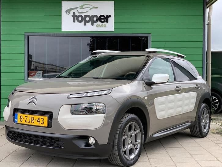 Bruin Gebruikt 2015 Citroën C4 Cactus PureTech Hatchback | € 7.745 (Eerlijke prijs) - Afbeelding 1/1