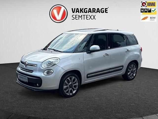 Grijs Gebruikt 2015 Fiat 500L Living MPV | € 7.650 (Eerlijke prijs) - Afbeelding 1/4