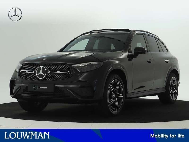 Zwart, metallic lak Nieuw 2025 Mercedes GLC300 Sport Edition SUV | € 81.935 (Goede deal) - Afbeelding 1/4