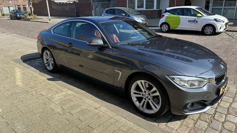Grijs Gebruikt 2015 BMW 428 Sport Line Coupé | € 16.950 (Eerlijke prijs) - Afbeelding 1/4