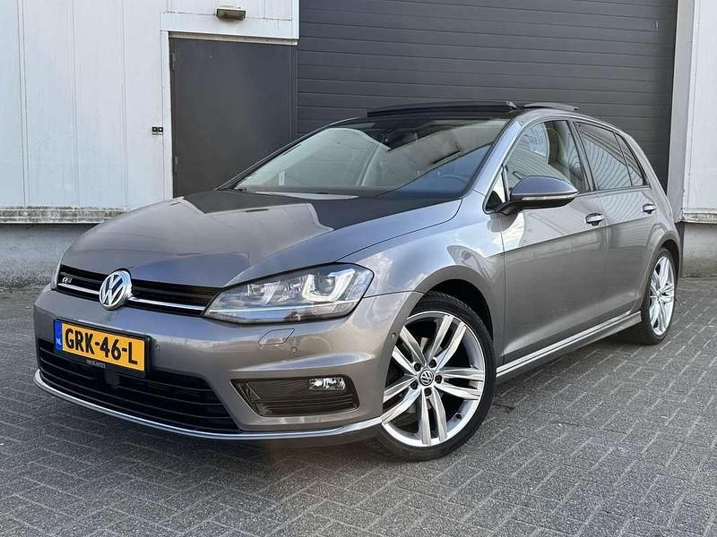 Grijs Gebruikt 2014 VW Golf VII Highline Stationwagen | € 13.999 (Duur) - Afbeelding 1/4
