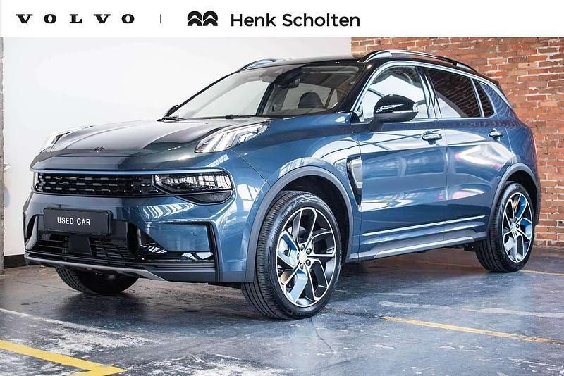 Blauw, metallic lak Gebruikt 2023 Lynk & Co 01 SUV | € 29.950 (Eerlijke prijs) - Afbeelding 1/4