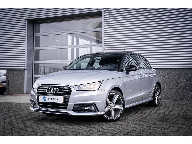 Grijs Occasion 2016 Audi A1 Sportback Hatchback | € 12.400 (Eerlijke prijs) - Afbeelding 1/4