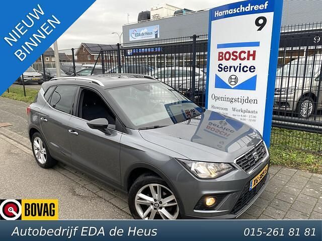 Grijs (metallic) Occasion 2018 Seat Arona Business SUV | € 16.440 (Eerlijke prijs) - Afbeelding 1/4