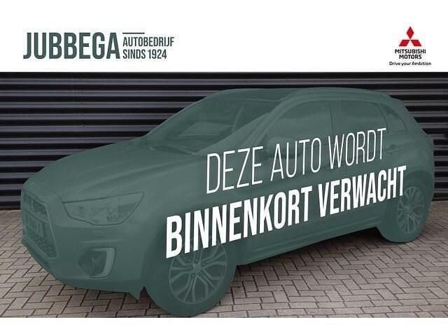 Wit Gebruikt 2015 Mitsubishi Lancer Edition Hatchback | € 11.595 (Iets duurder) - Afbeelding 1/4