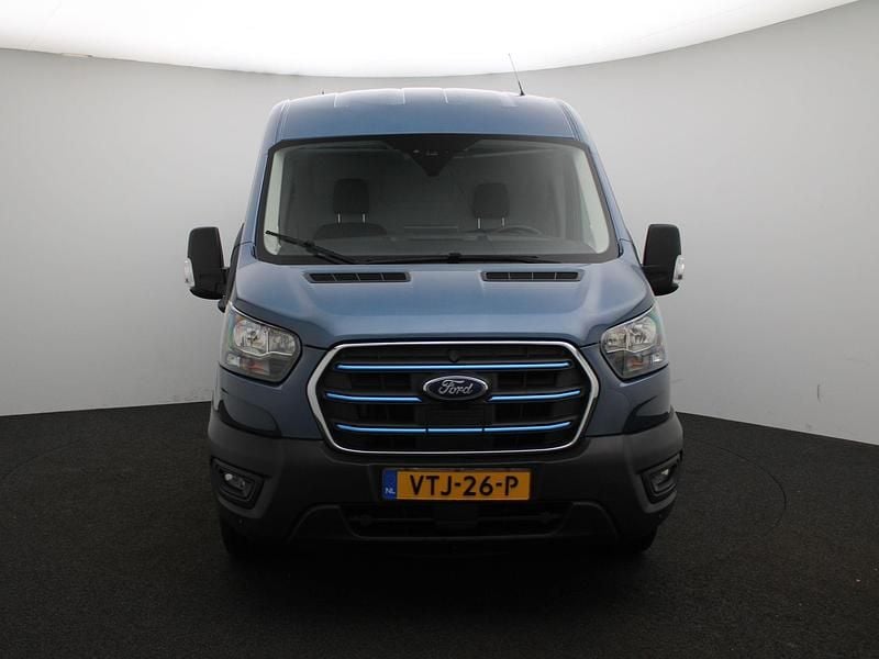 Occasion Ford E-Transit Trend 135 kW (184 PK) 2023 Blauw Van