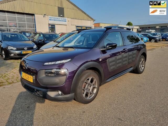 Paars Gebruikt 2015 Citroën C4 Cactus PureTech Hatchback | € 4.950 (Eerlijke prijs) - Afbeelding 1/4