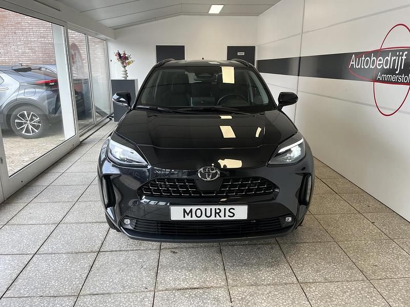 Occasion Toyota Yaris Cross Executive 131 PK (96 kW) 2025 Zwart SUV