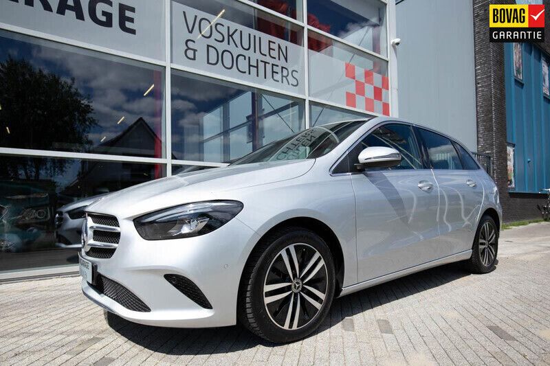 Zilver, metallic lak Gebruikt 2021 Mercedes B250e Business MPV | € 29.950 (Eerlijke prijs) - Afbeelding 1/4