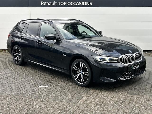 Occasion BMW 330 Executive 291 PK (214 kW) 2023 Zwart Stationwagen
