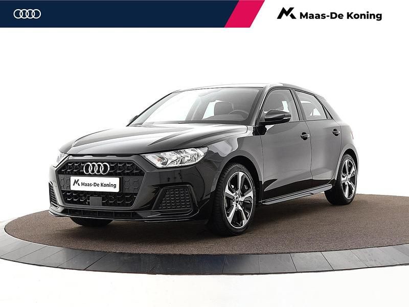 Zwart Gebruikt 2023 Audi A1 Sportback Advanced Hatchback | € 23.640 (Eerlijke prijs) - Afbeelding 1/4