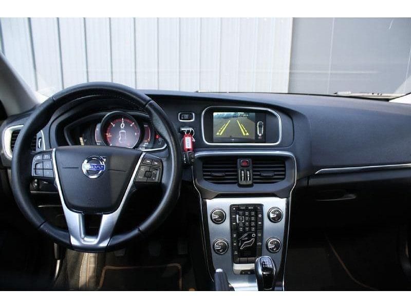 Occasion Volvo V40 Business Edition 120 PK (88 kW) 2015 Zwart Stationwagen