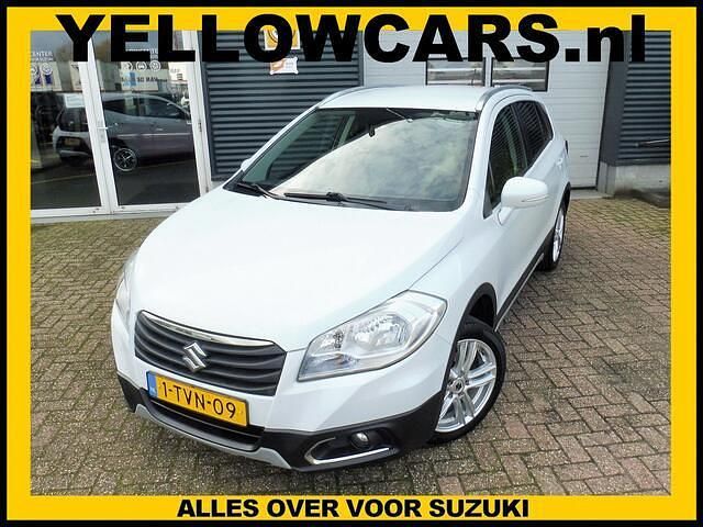 Wit Gebruikt 2014 Suzuki SX4 S-Cross Exclusive SUV | € 9.949 (Eerlijke prijs) - Afbeelding 1/4