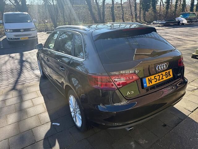 Occasion Audi A3 Sportback Ambition 105 PK (77 kW) 2013 Zwart Hatchback