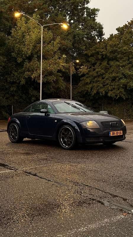 Blauw Gebruikt 2003 Audi TT Coupé | € 3.500 (Goede deal) - Afbeelding 1/4
