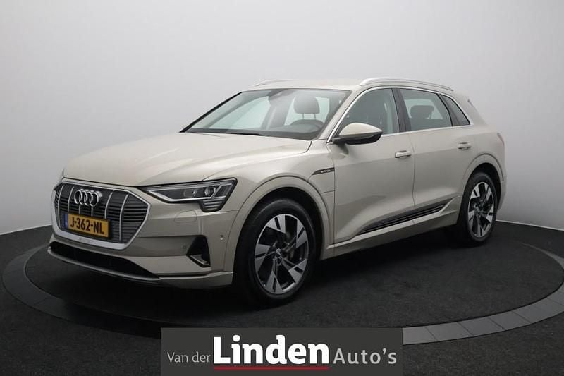 Geel Gebruikt 2020 Audi e-tron Business SUV | € 24.845 (Goede deal) - Afbeelding 1/4