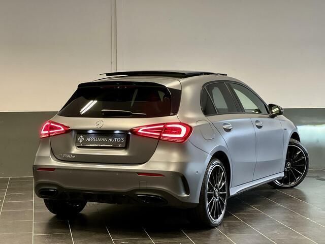 Occasion Mercedes A250 AMG 159 PK (116 kW) 2020 Grijs Hatchback