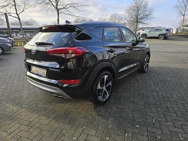 Occasion Hyundai Tucson Comfort 177 PK (130 kW) 2018 Zwart (metallic) SUV