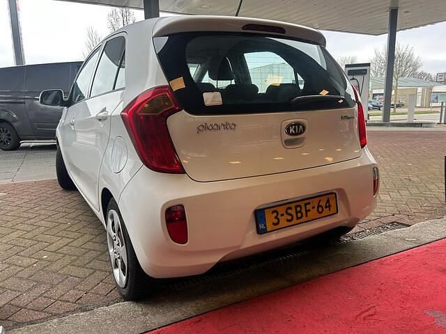 Occasion Kia Picanto Comfort 69 PK (50 kW) 2013 Wit (metallic) Hatchback