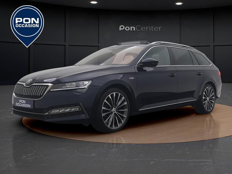Blauw Gebruikt 2022 Skoda Superb LAURIN & KLEMENT Stationwagen | € 30.850 (Duur) - Afbeelding 1/3