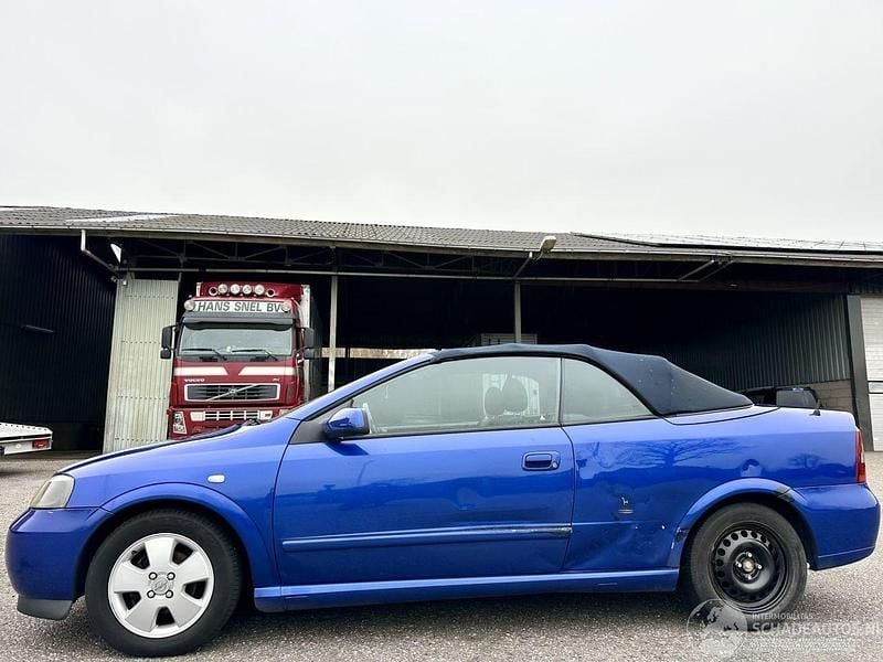 Blauw Gebruikt 2002 Opel Astra Cabriolet Cabriolet | € 1.000 (Super prijs) - Afbeelding 1/4