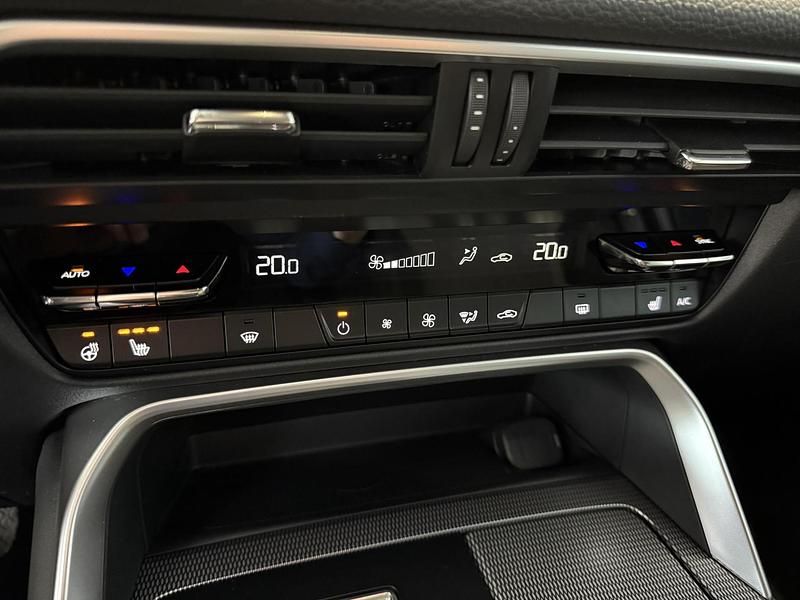 Occasion Mazda CX-60 Exclusive-Line 328 PK (241 kW) 2023 Rood SUV