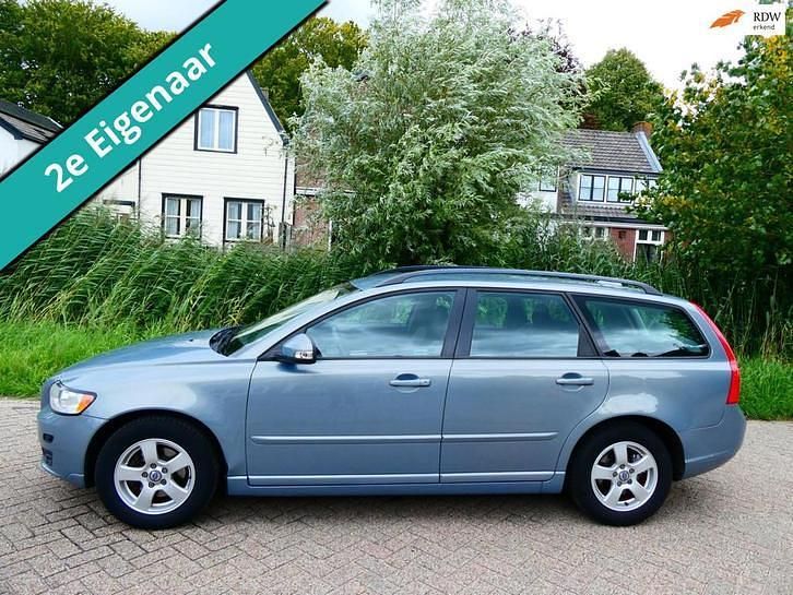 Gebruikt 2010 Volvo V50 Stationwagen | € 4.445 (Goede deal) - Afbeelding 1/4