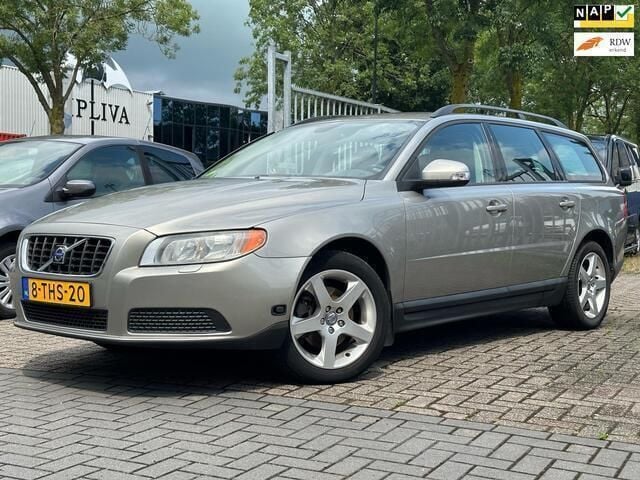 Occasion Volvo V70 Momentum 146 PK (107 kW) 2009 Beige Stationwagen