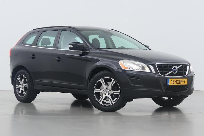 Zwart Gebruikt 2012 Volvo XC60 Summum SUV | € 14.400 (Super prijs) - Afbeelding 1/1