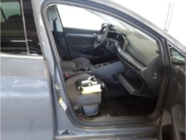 Grijs Gebruikt 2022 VW e-Golf Style Hatchback | € 38.753 - Afbeelding 1/3