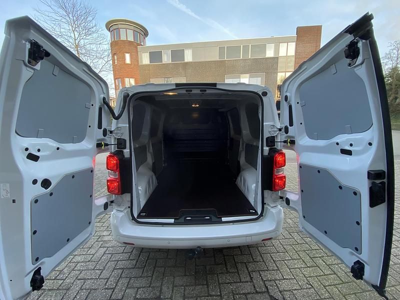 Occasion Citroën Jumpy 144 PK (105 kW) 2023 Wit (metallic) MPV