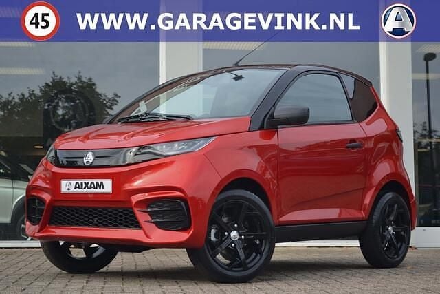 Nieuw Aixam City Sport 2025 Rood Hatchback