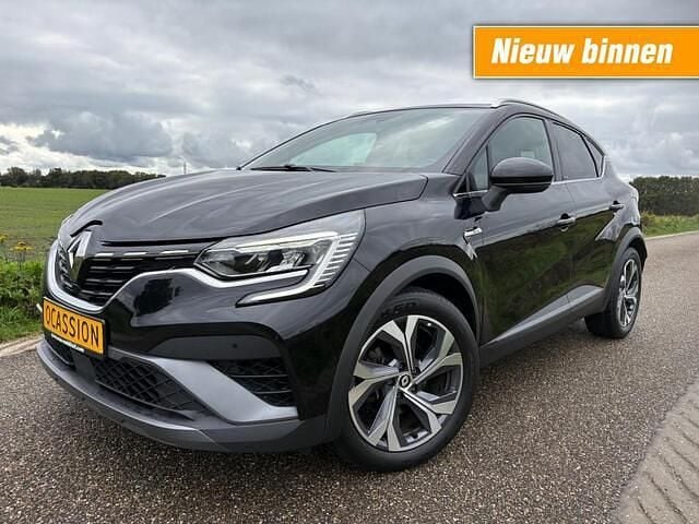 Zwart Gebruikt 2021 Renault Captur RS Line SUV | € 19.500 - Afbeelding 1/4