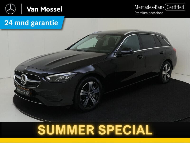 Zwart Gebruikt 2024 Mercedes E300 Business Stationwagen | € 46.495 - Afbeelding 1/4
