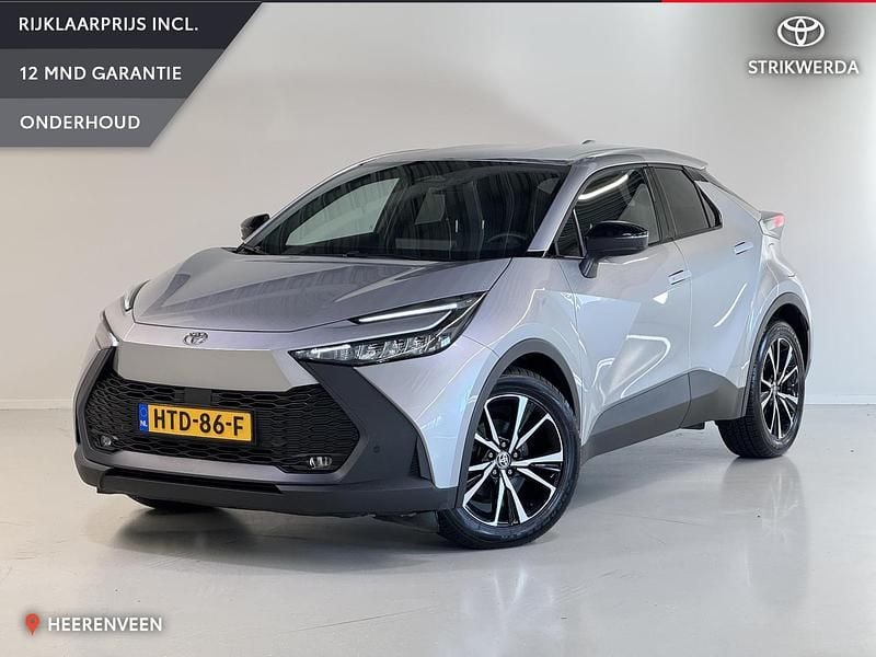 Grijs Occasion 2024 Toyota C-HR SUV | € 30.945 (Eerlijke prijs) - Afbeelding 1/4