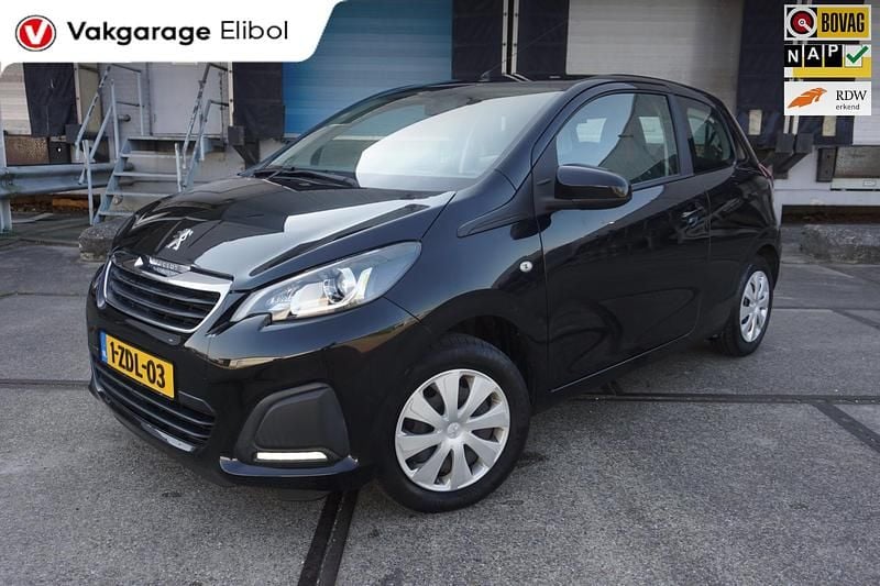 Zwart Gebruikt 2015 Peugeot 108 Active Hatchback | € 6.495 (Eerlijke prijs) - Afbeelding 1/4