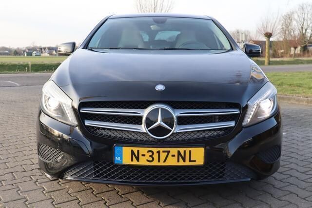Occasion Mercedes A180 Prestige 123 PK (90 kW) 2013 Zwart Hatchback