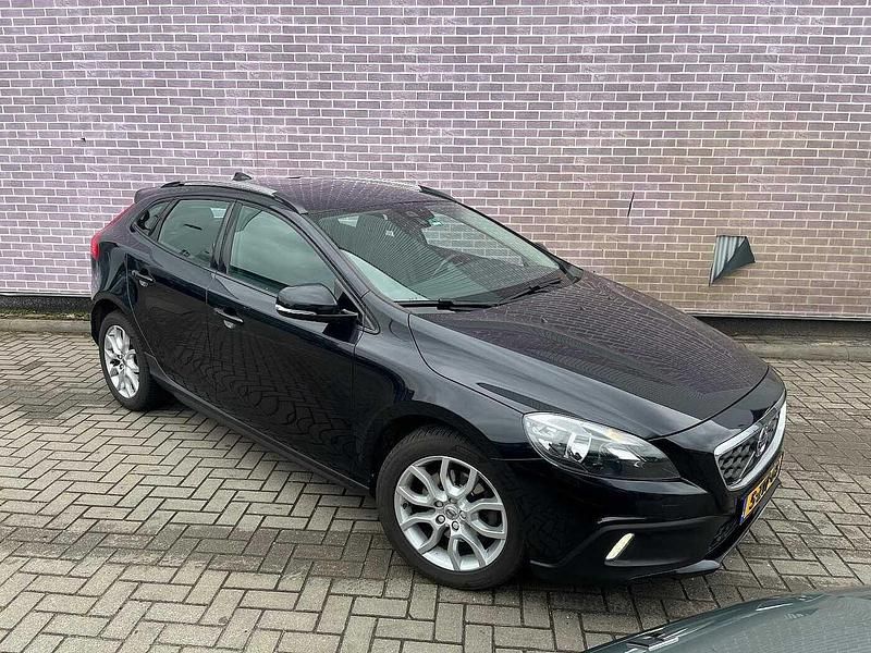 Occasion Volvo V40 CC Momentum 179 PK (131 kW) 2013 Stationwagen