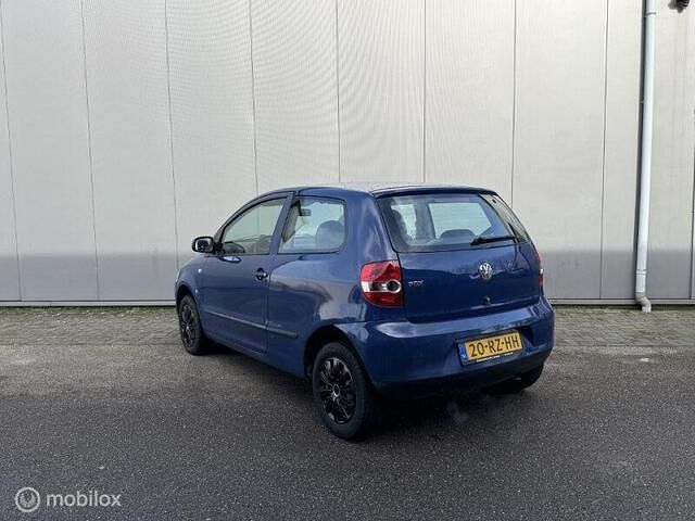 Occasion VW Fox Trendline 54 PK (39 kW) 2005 Blauw Hatchback