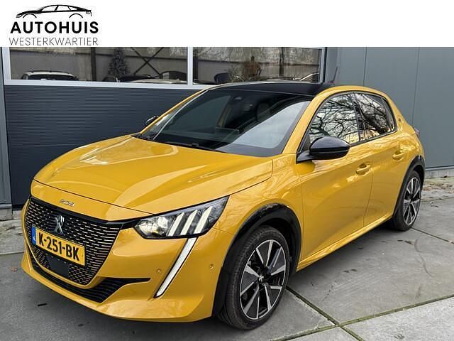 Geel Occasion 2020 Peugeot e-208 GT-line Hatchback | € 15.939 (Eerlijke prijs) - Afbeelding 1/4