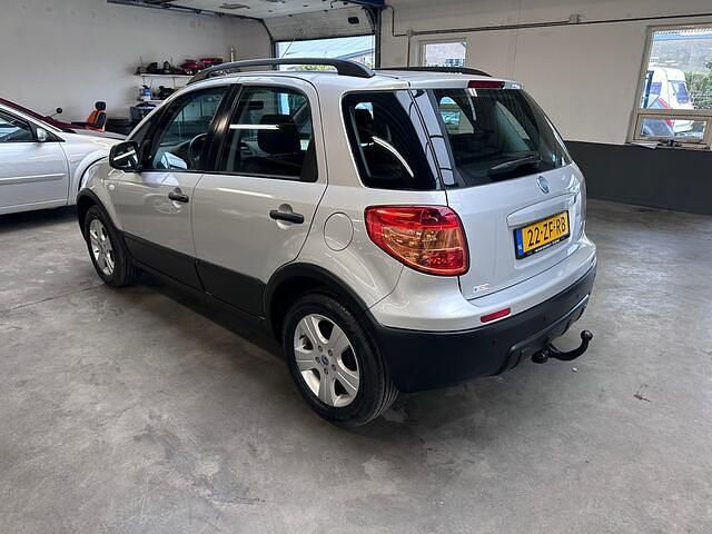 Occasion Fiat Sedici Dynamic 107 PK (78 kW) 2008 Grijs (metallic) SUV