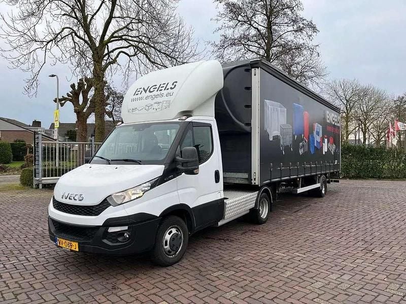 Wit Gebruikt 2016 Iveco Daily Van | € 27.900 - Afbeelding 1/4