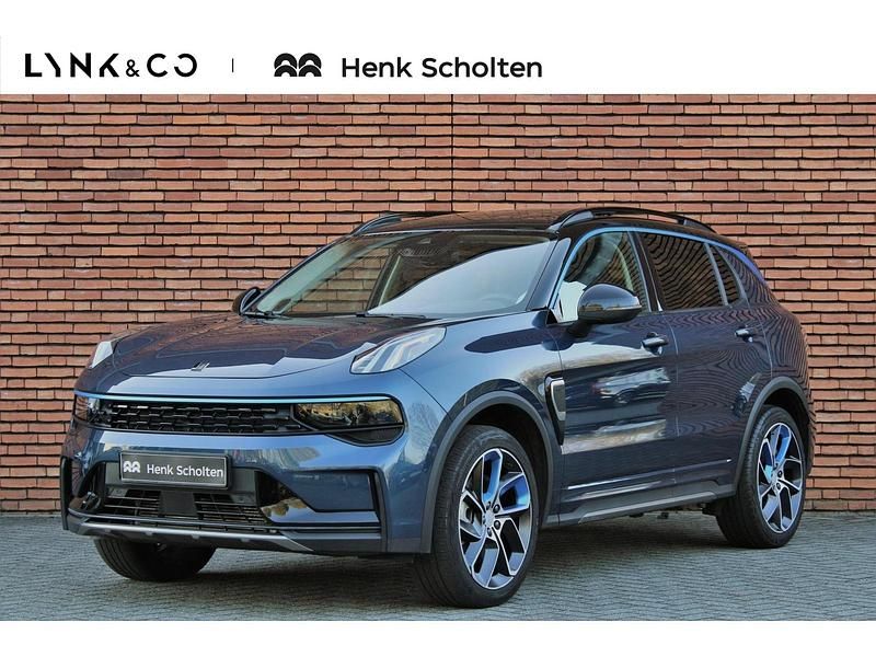Blauw Gebruikt 2024 Lynk & Co 01 SUV | € 32.950 (Iets duurder) - Afbeelding 1/4