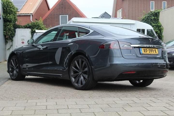 Occasion Tesla Model S 450 kW (613 PK) 2017 Grijs (metallic) Hatchback
