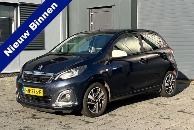 Blauw Gebruikt 2015 Peugeot 108 Envy Hatchback | € 6.950 (Eerlijke prijs) - Afbeelding 1/4